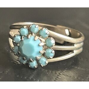 Vintage Lucite Floral Ring Adjustable Statement Cocktail Blue Silver Tone NOS